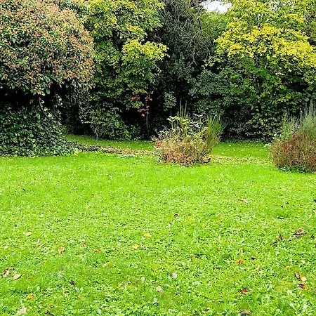 Villa De Charme Dans Son Ecrin De Verdure