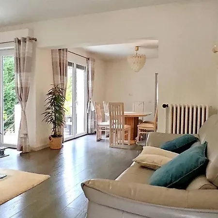Villa De Charme Dans Son Ecrin De Verdure *